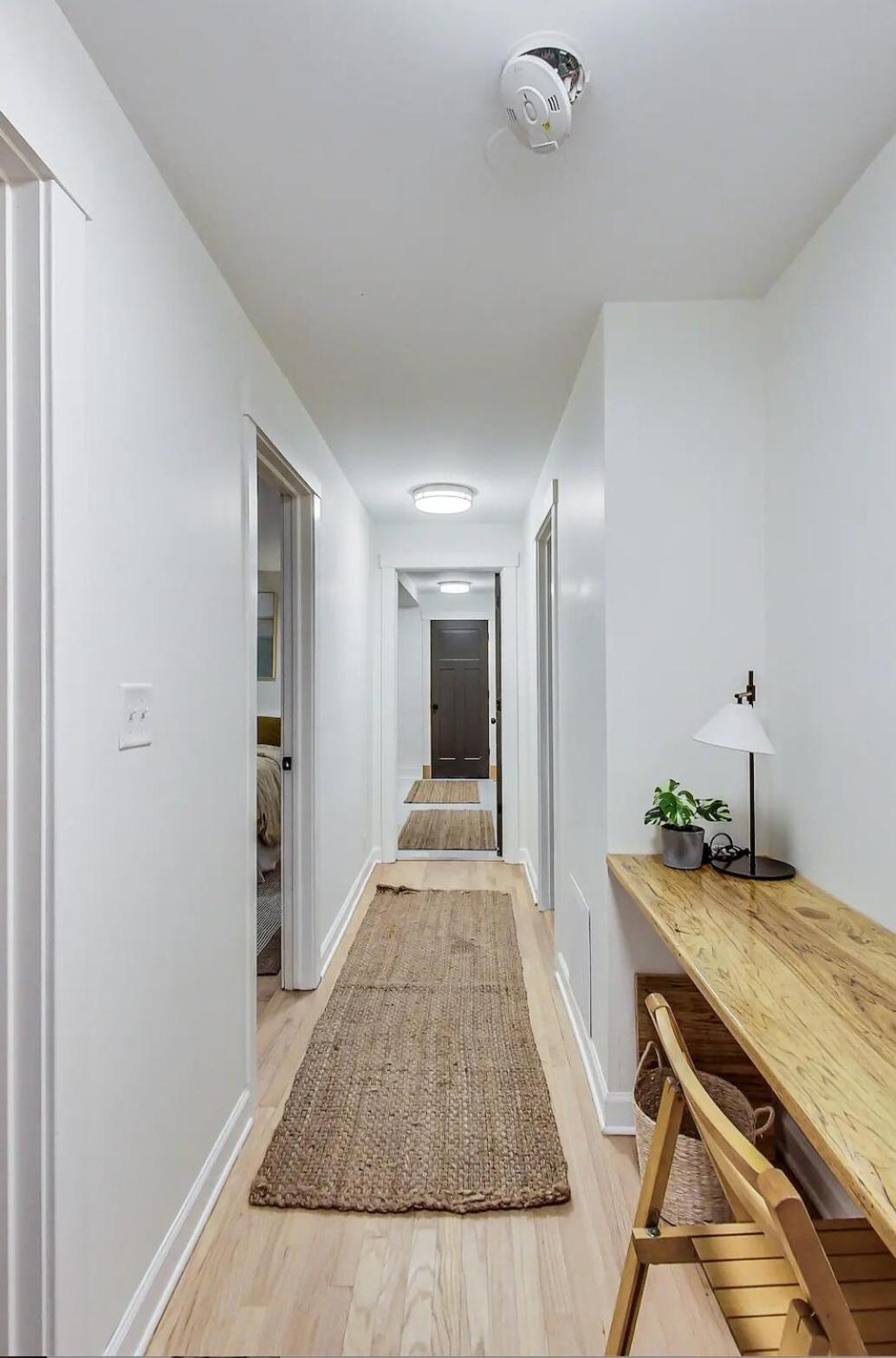Charming Getaway With Patio Chicago